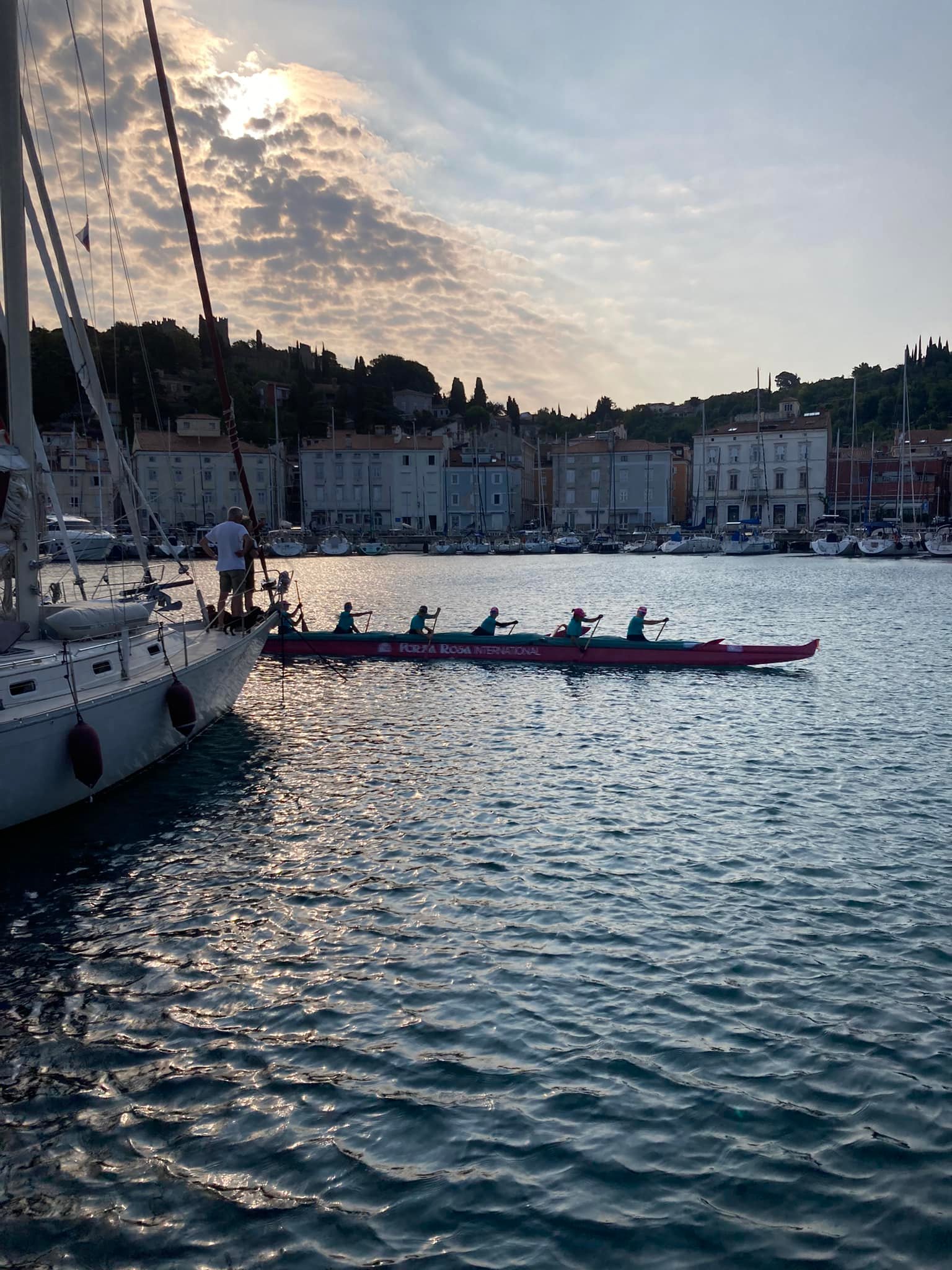 , Partenza dal molo di Pirano di Daniele Scarpa e il suo team, Comunita degli Italiani Giuseppe Tartini Pirano