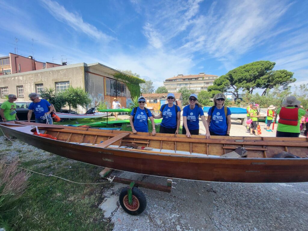 , Foto: Veslaški miting, Italijanska skupnost Giuseppe Tartini Piran