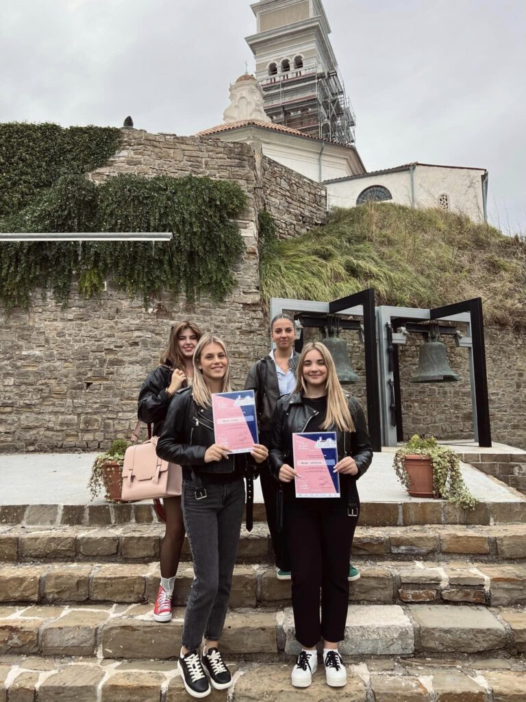 , Premiazione degli alunni vincitori, Comunita degli Italiani Giuseppe Tartini Pirano