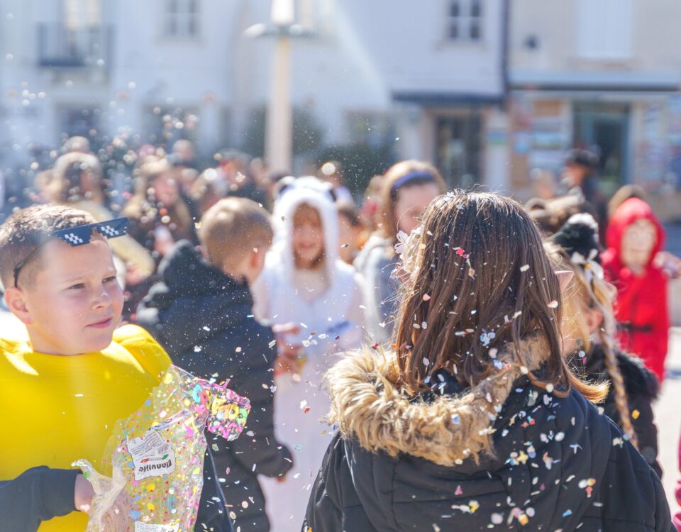 , Foto: CARNEVALE IN PIAZZA, Comunita degli Italiani Giuseppe Tartini Pirano