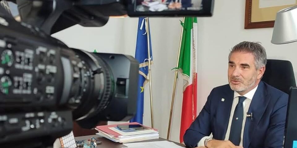 , Ringraziamenti al Console Generale d&#8217;Italia, Comunita degli Italiani Giuseppe Tartini Pirano